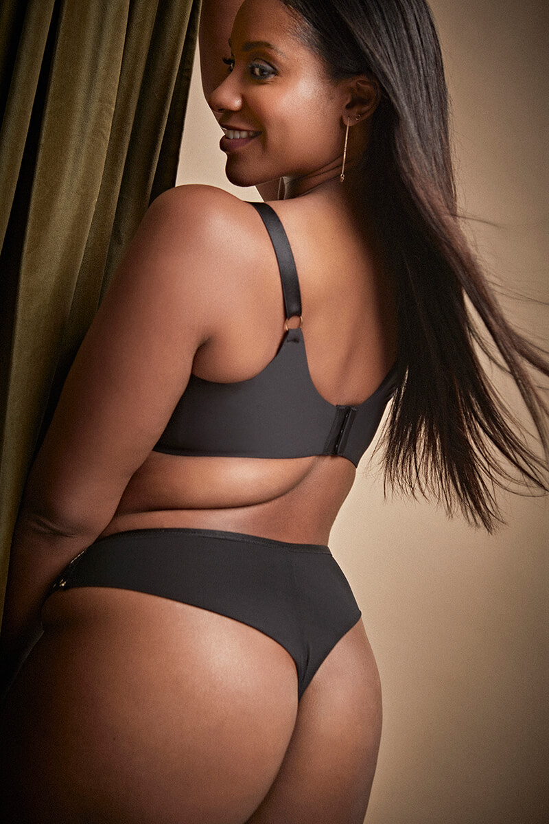 Plunge BH Sculptresse Nova Black