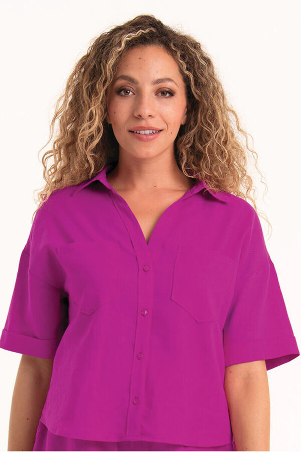 rosa faia oversized blous kitts shiny basics front crop